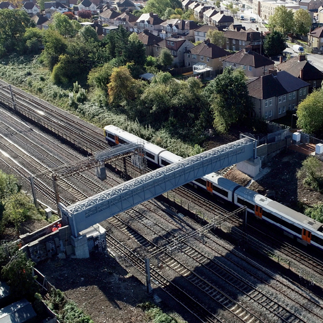 LEC1/45 Harrow Footbridge